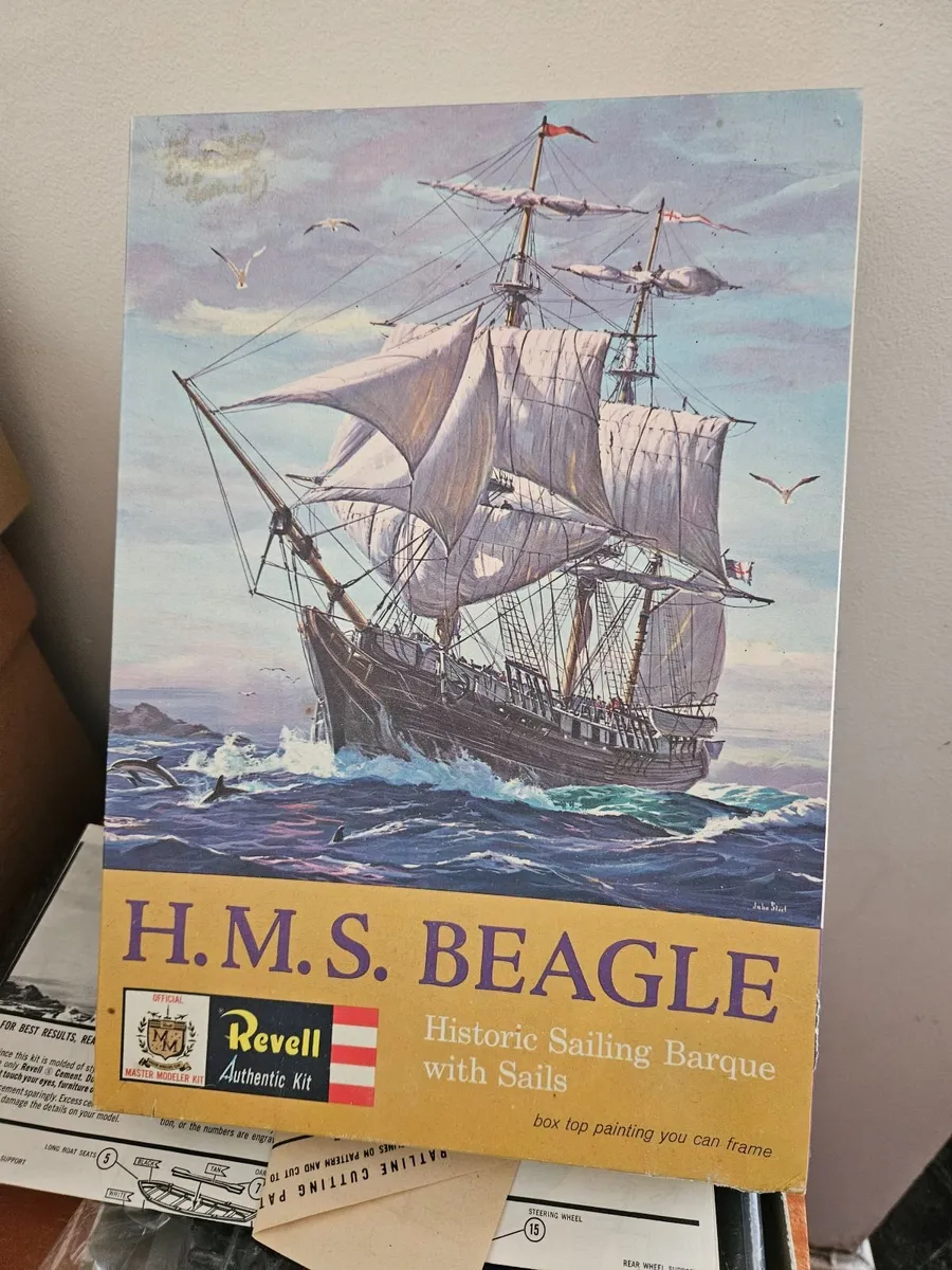 Airfix Revell HMS Beagle Kit - Image 1