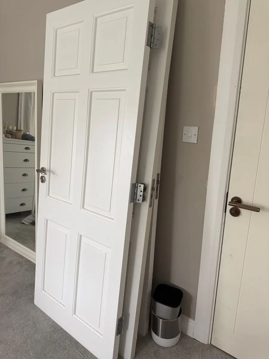 11 Internal Solid Wood Doors including hinges and handles - Image 2
