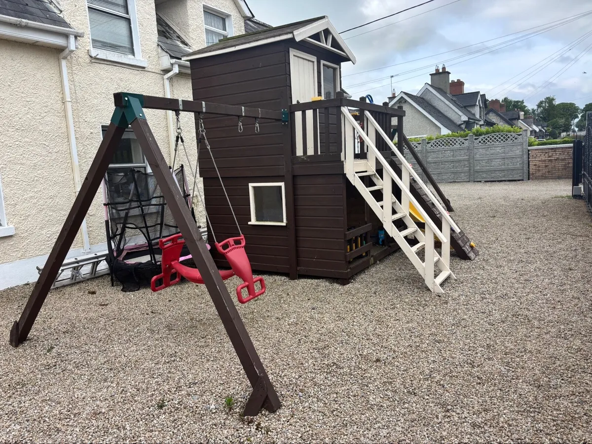Dolls house - Image 4