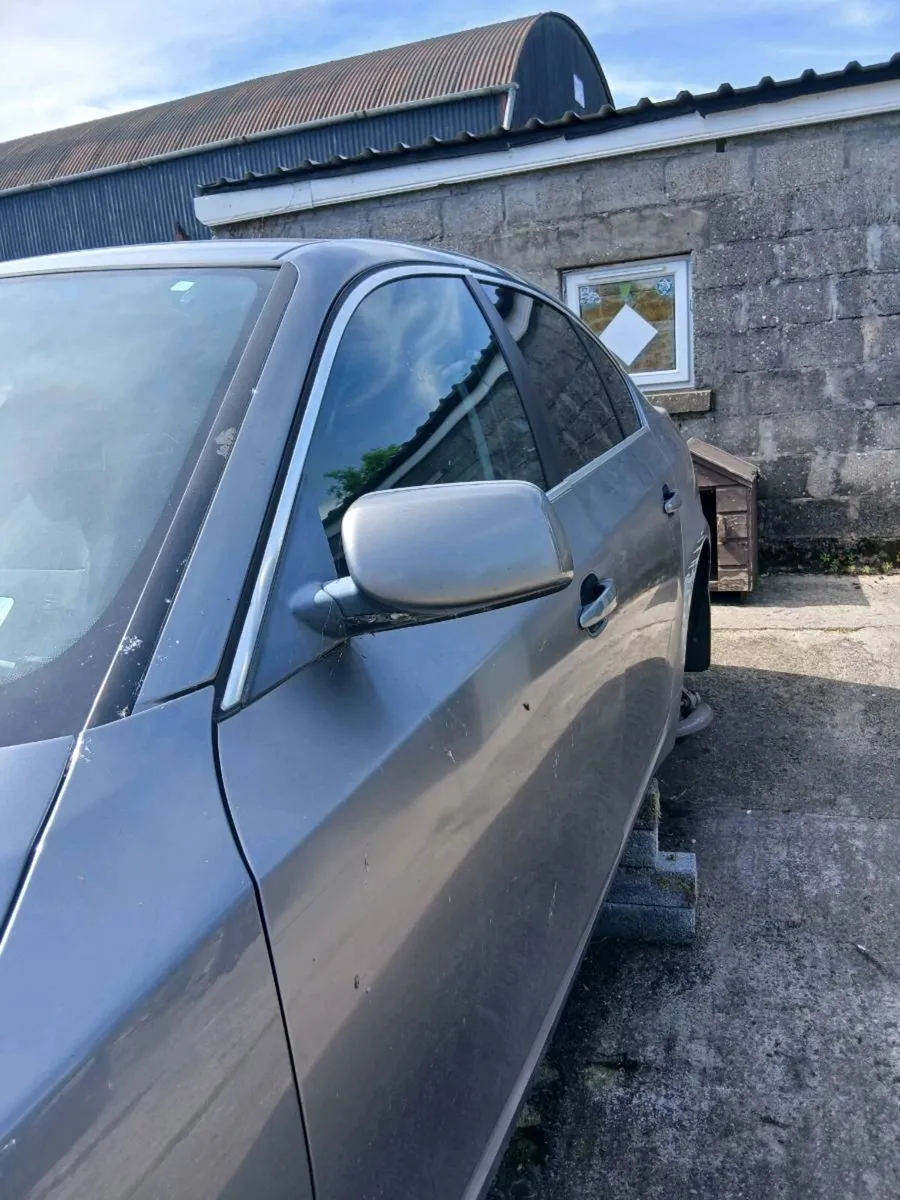 BMW Alloys and 5 series - Image 3