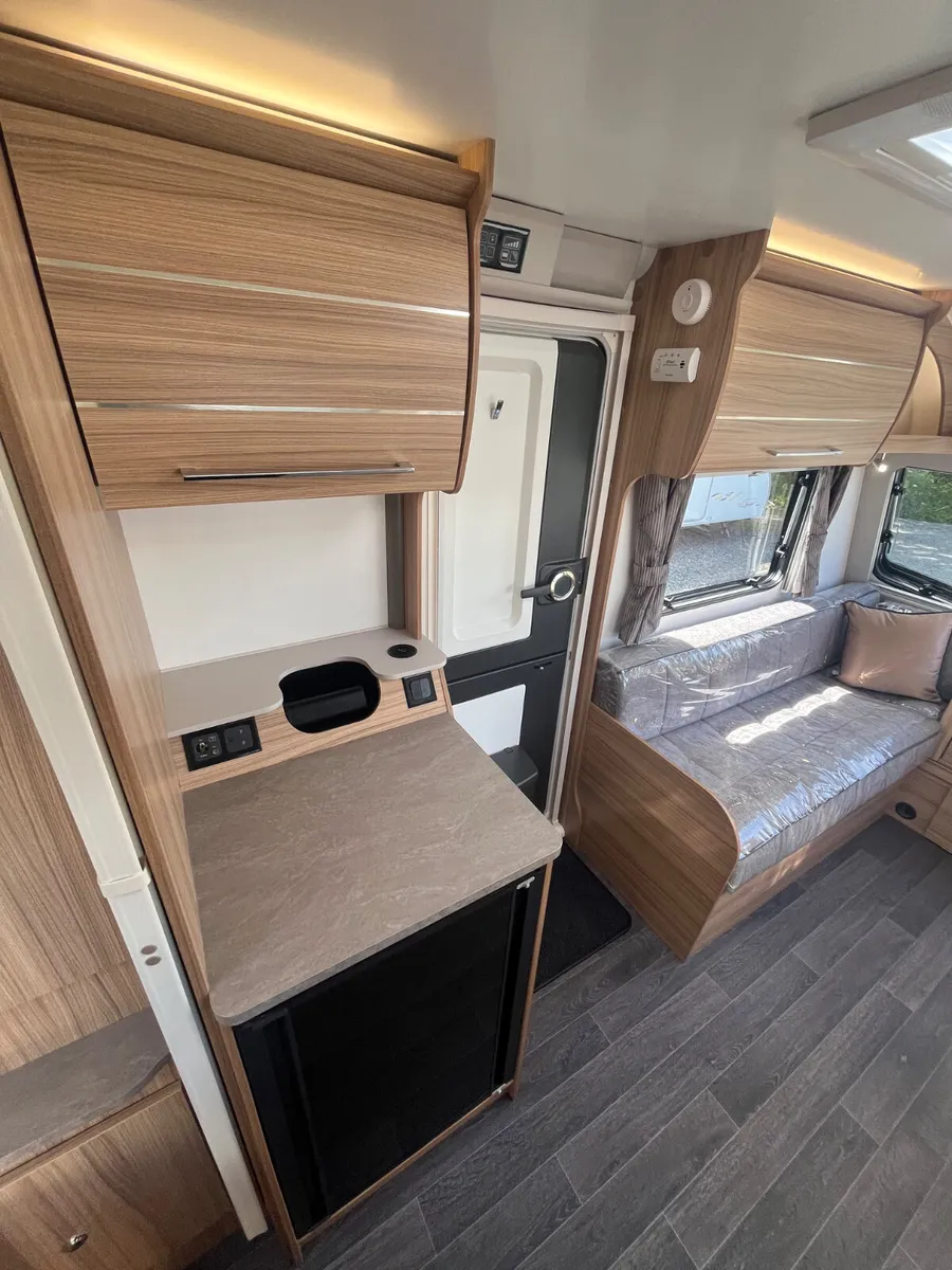 2026 Bailey Phoenix 644 – As New Condition - Image 4