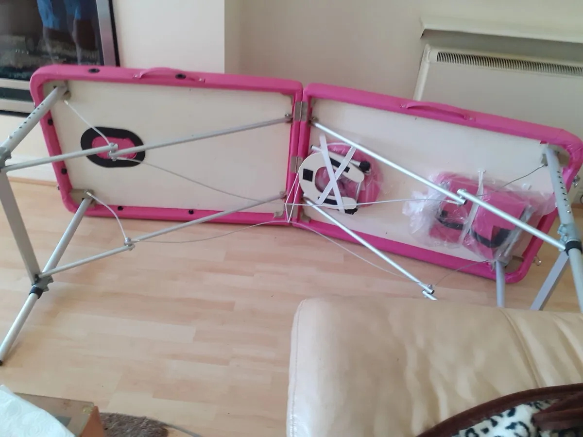 Massage table - Image 3
