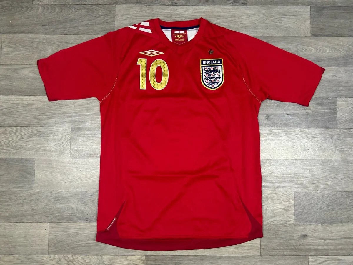 Vintage 2006 Umbro England Owen Jersey Shirt M - Image 1
