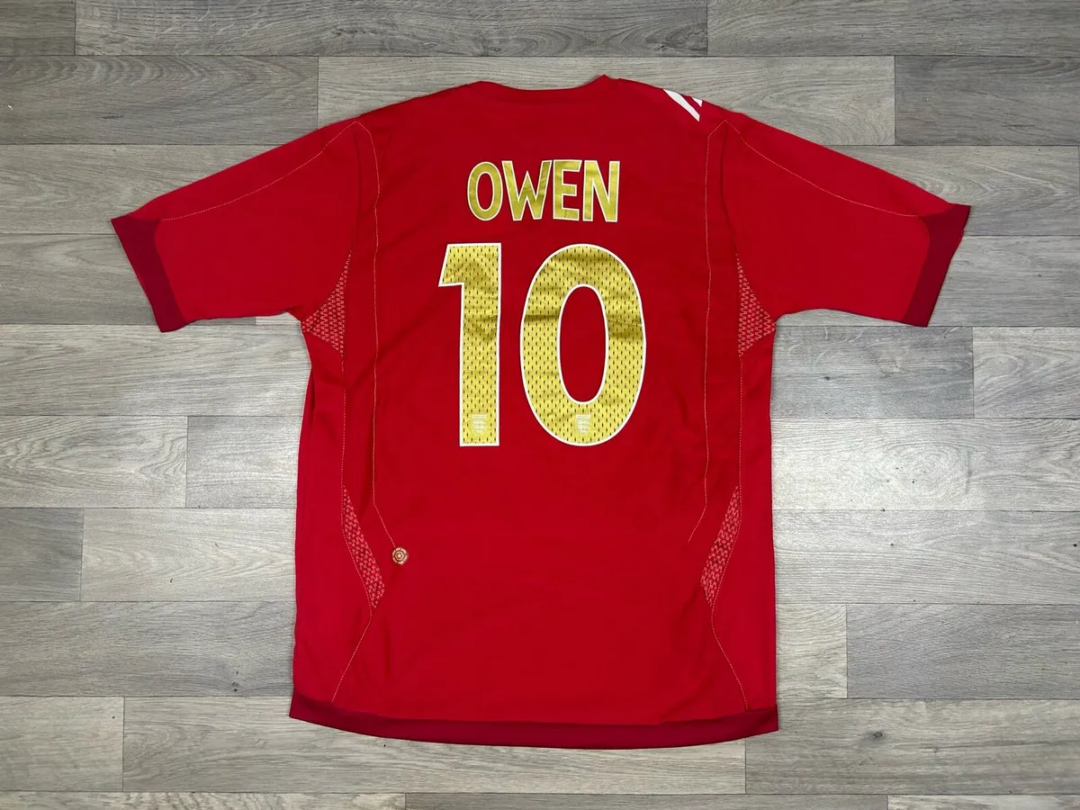 Vintage 2006 Umbro England Owen Jersey Shirt M - Image 2