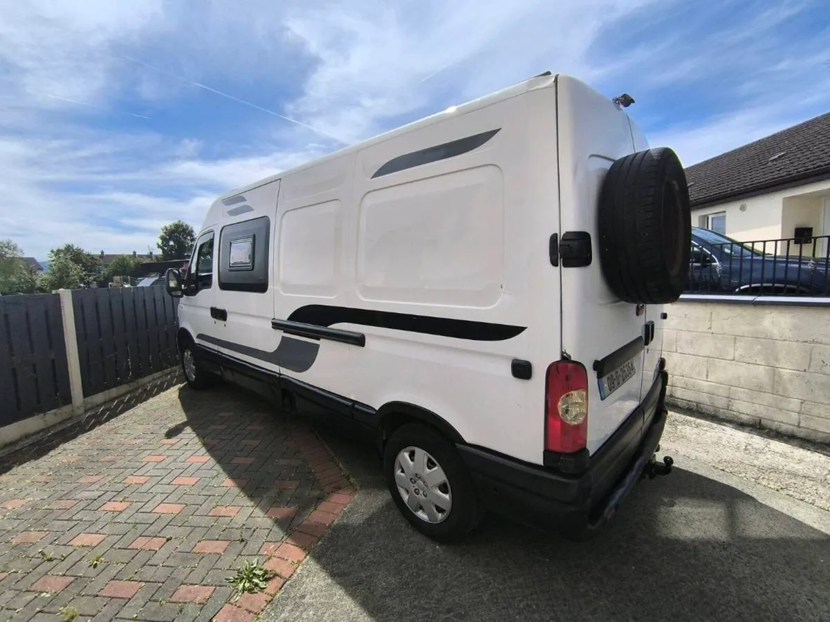 2009 Renault master camper - Image 2