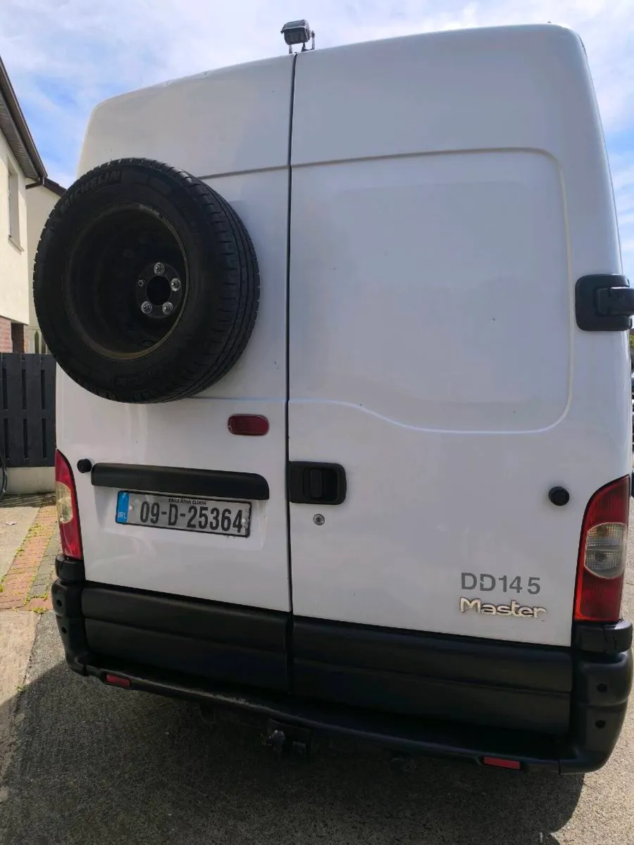 2009 Renault master camper - Image 4