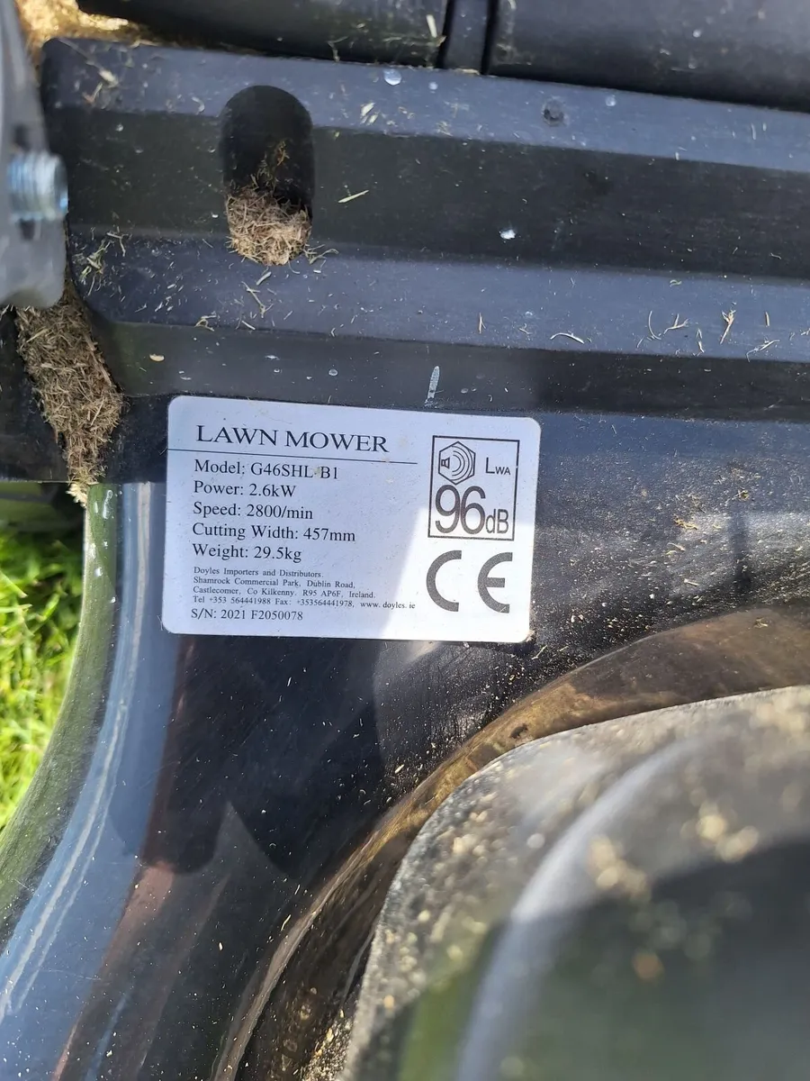 Victor Self propelled petrol Lawnmower 46cm - Image 2
