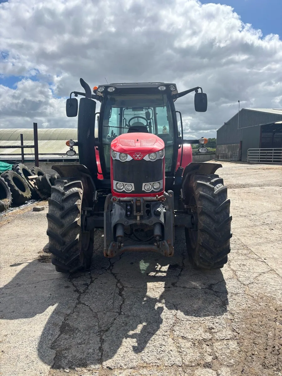 Massey 6612 - Image 2