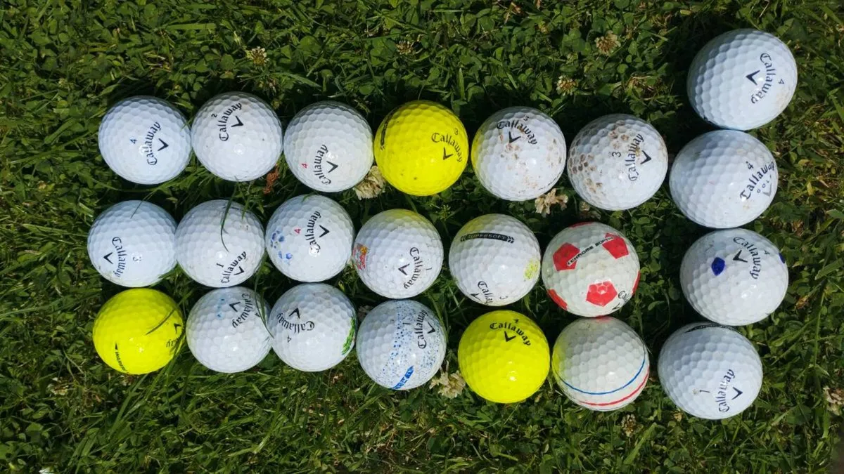 Golf balls - Image 1