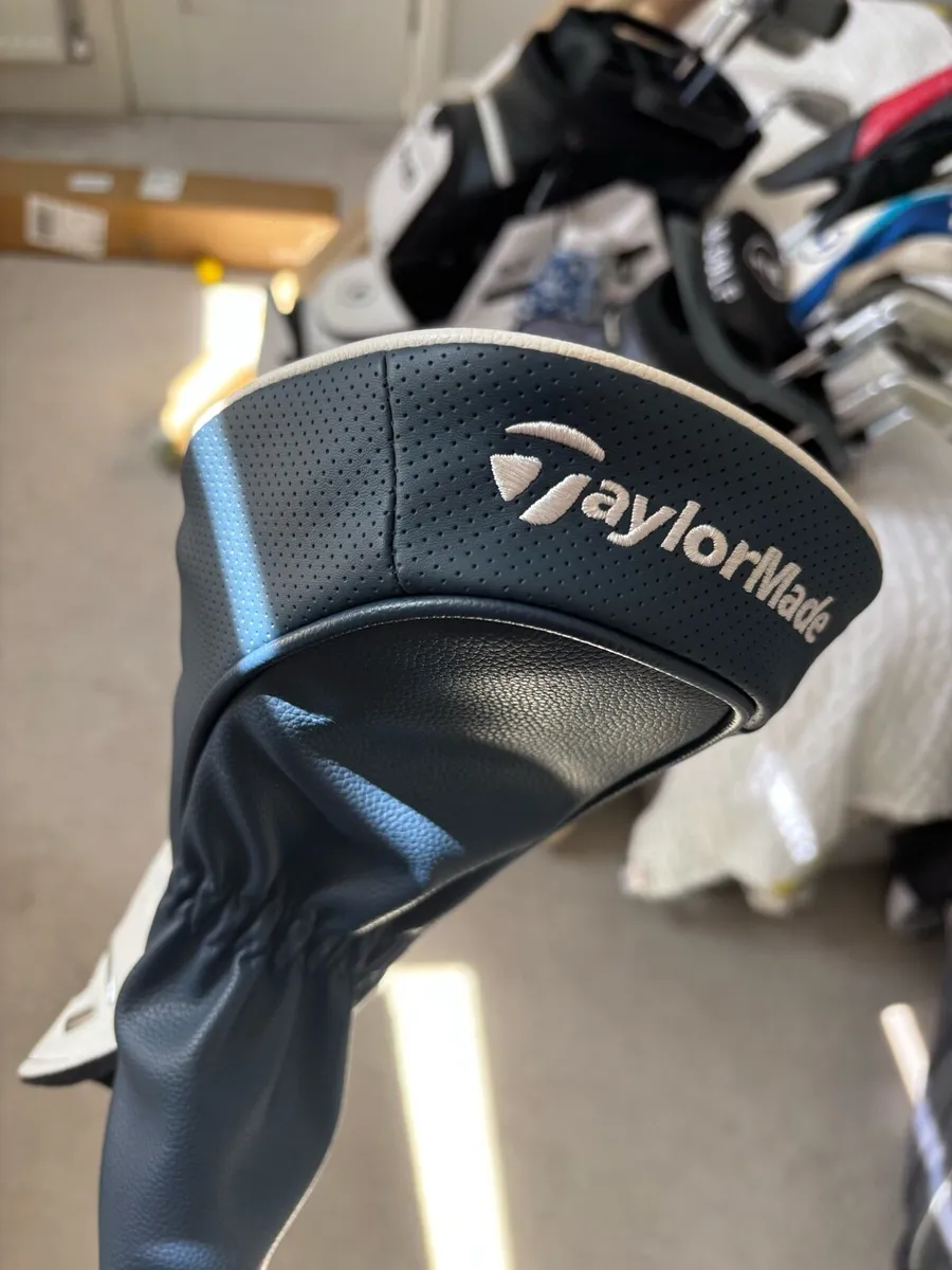 Taylormade QI10 Driver - Image 2