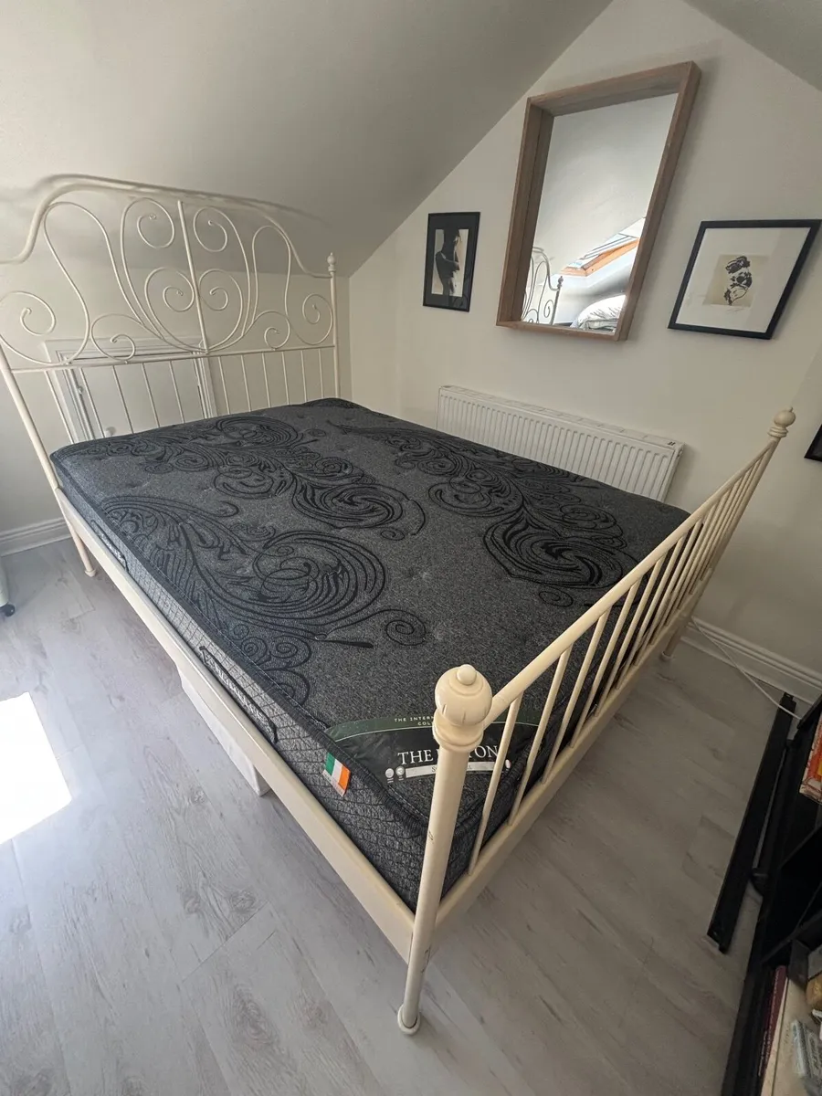 Interior Items for Sale, Bray - Image 3