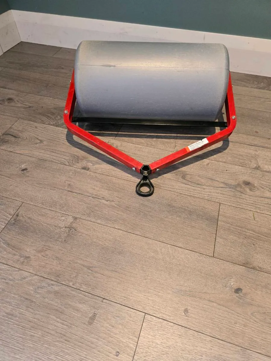 Roller for kids tractor - Image 2