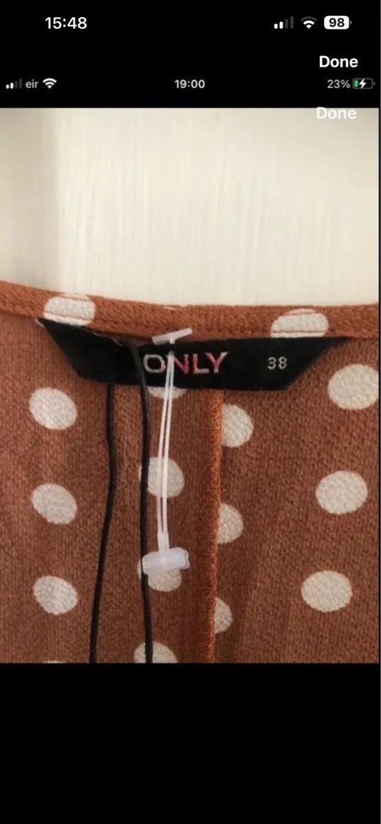 Ladies shorts suit size 10 €10 - Image 4