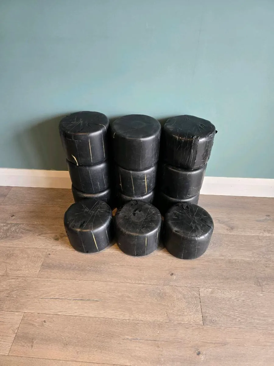 Kids round bales - Image 1