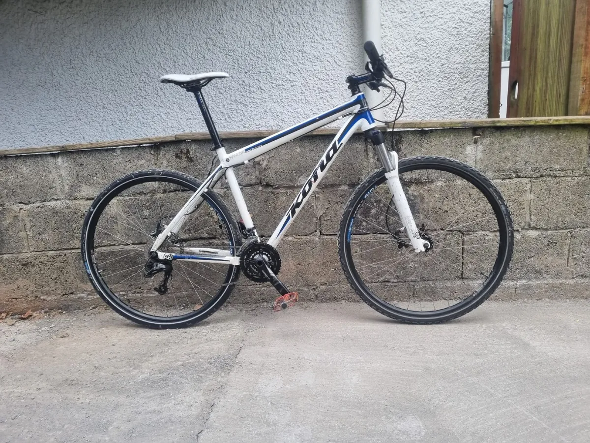 10+ yr Kona Kahuna 29er, size 20" - Image 1
