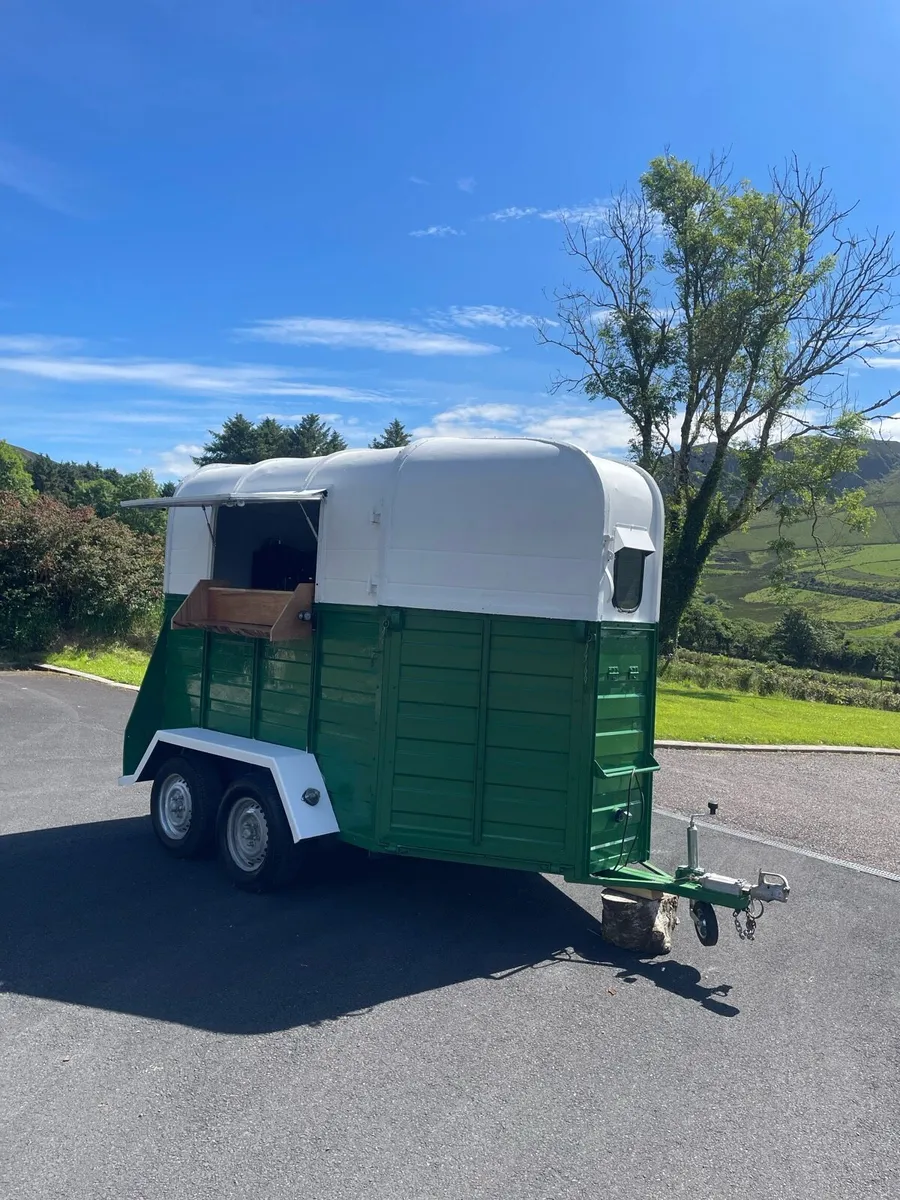 Coffee Horsebox - Image 1