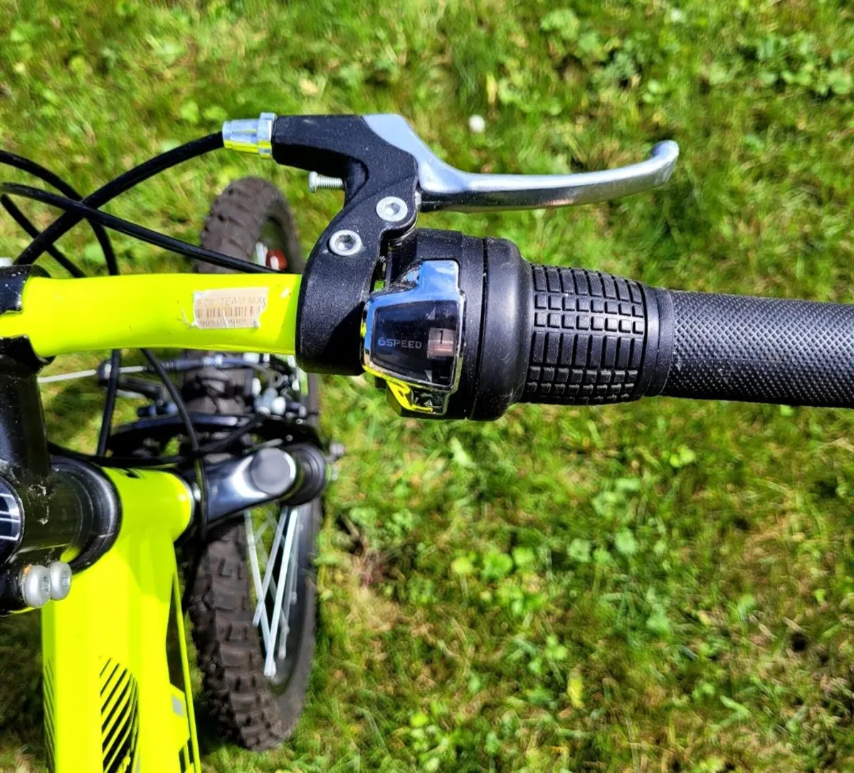 20 Inch Team Mountain Bike Yellow - Image 3