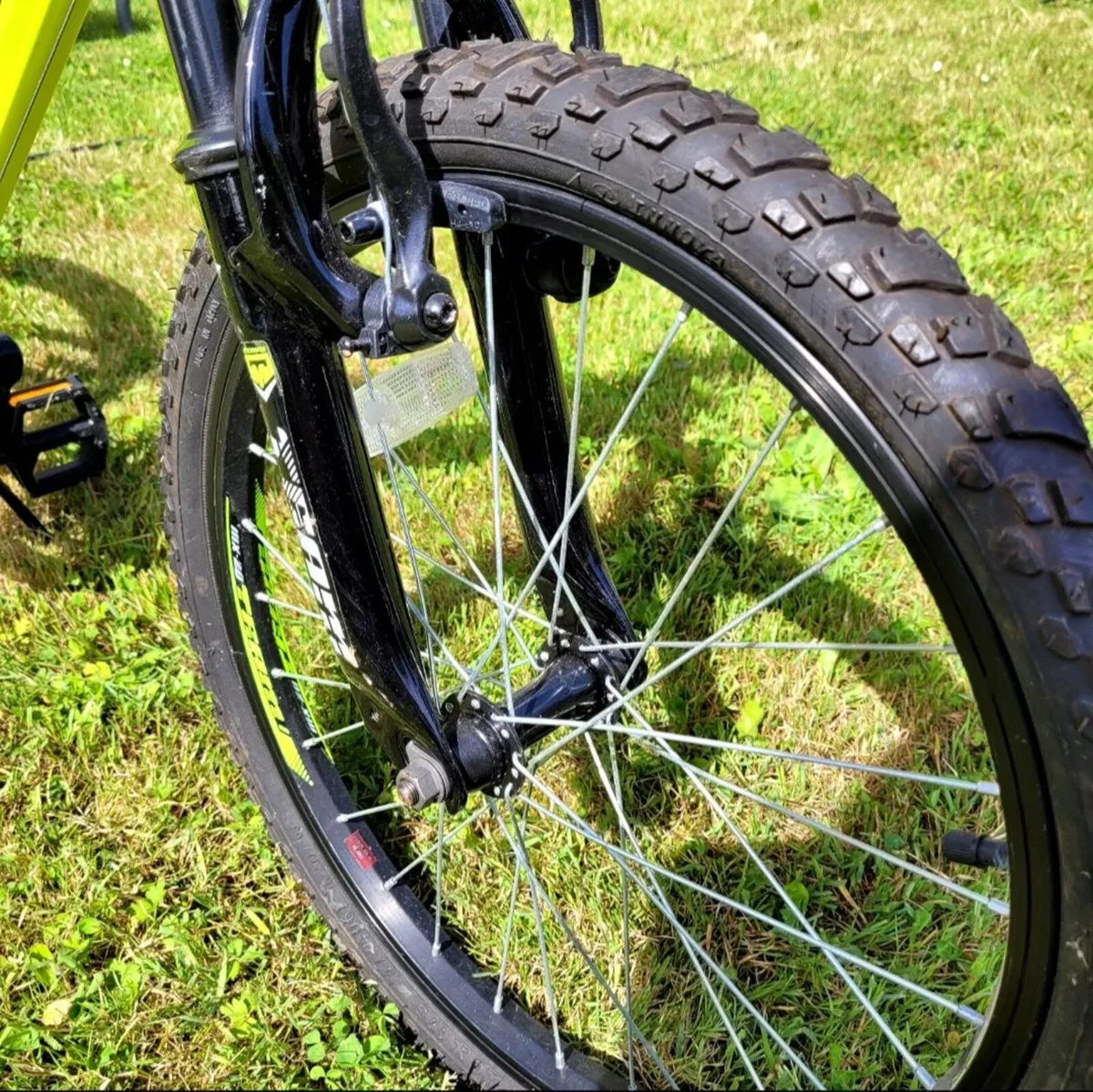 20 Inch Team Mountain Bike Yellow - Image 4