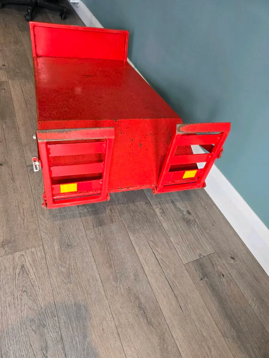 Kids low loader - Image 2