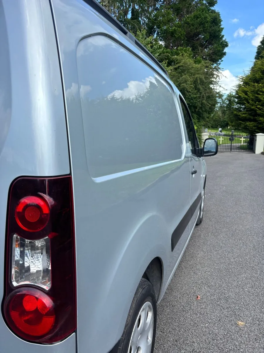 Peugeot Partner 2018 Professional - Image 1