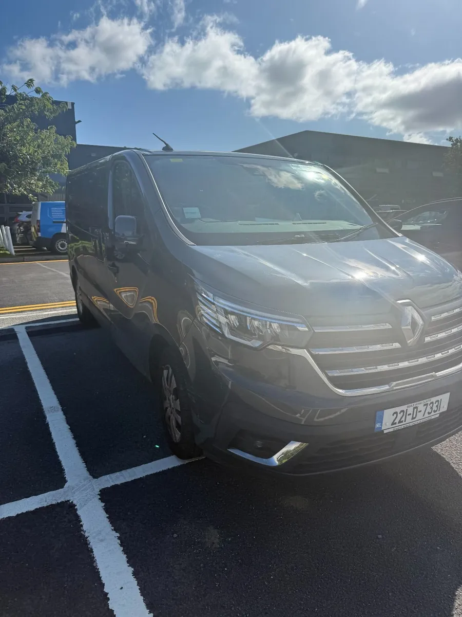 Renault Trafic LL30 Blue DCI Sport  2022 - Image 4