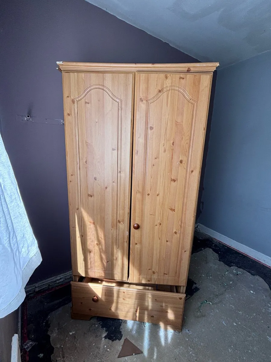 Wardrobes - Image 3