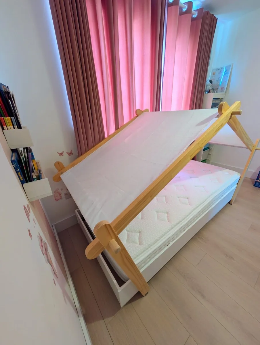 Bed - Image 4
