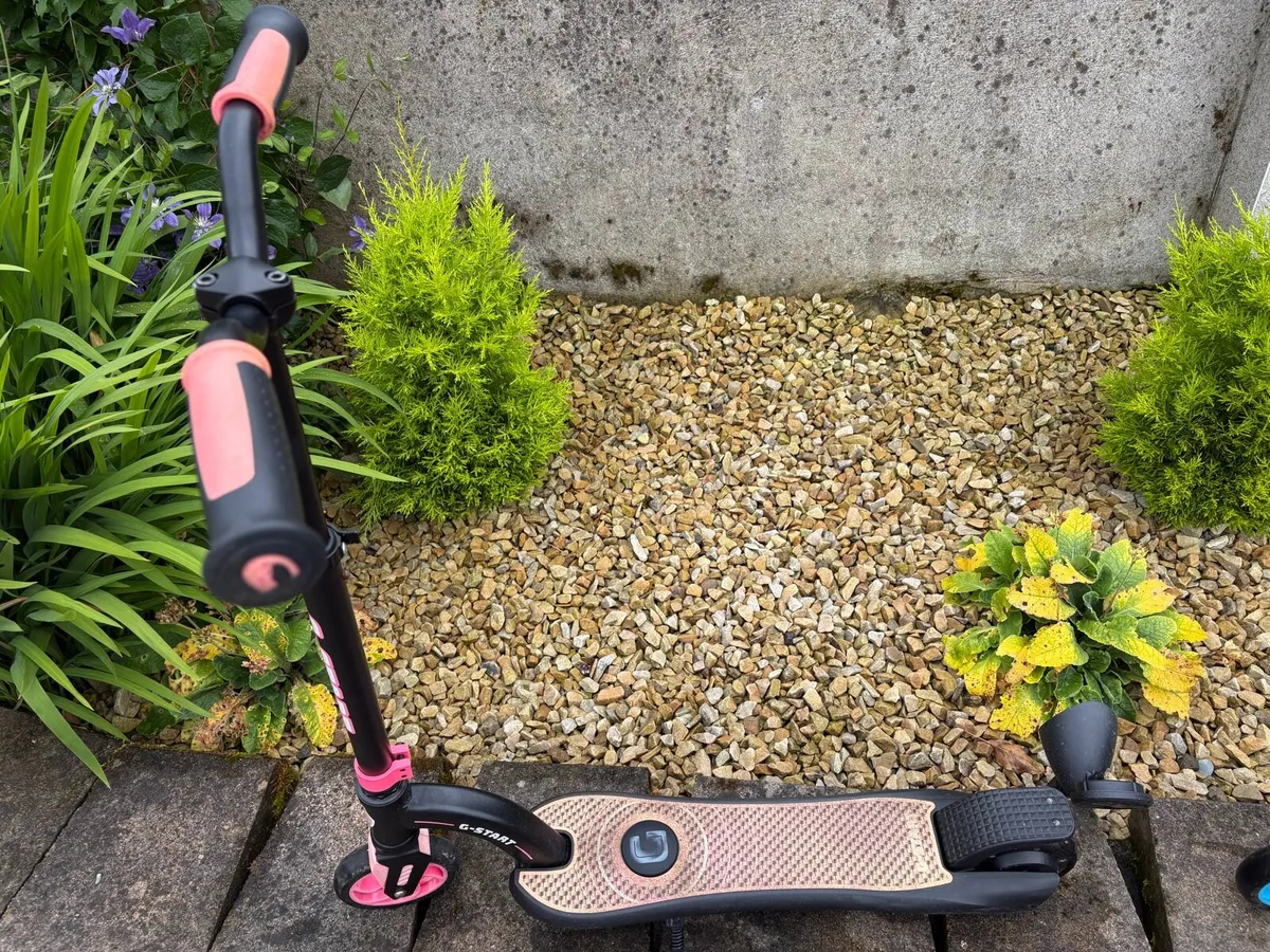 Kids Electric Scooters - Image 2