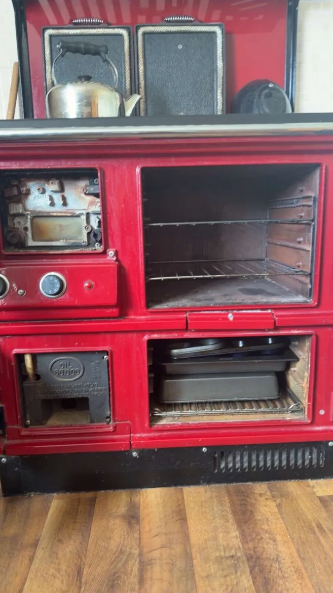 Vintage Stanley 60K Oil Range Cooker – Waterford S - Image 3