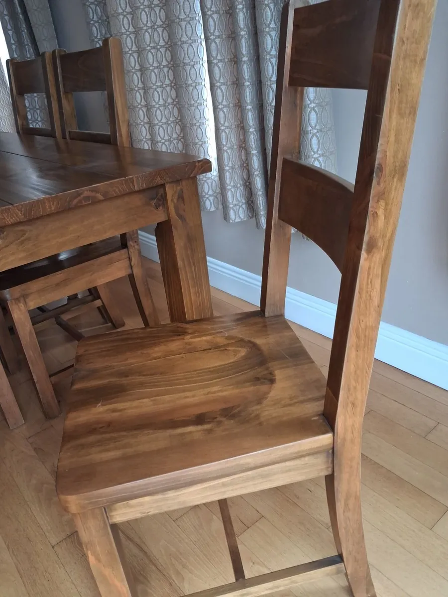 6 Dining table and chairs - Image 2