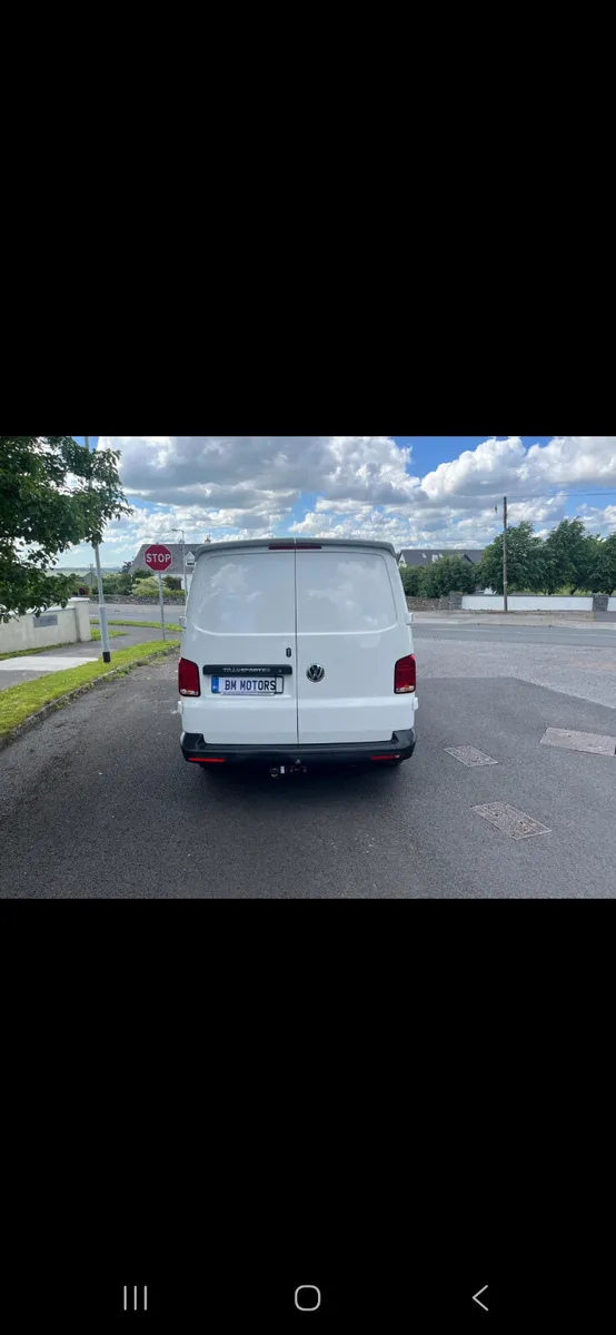 Volkswagen Transporter 2021 Tax & Test - Image 4