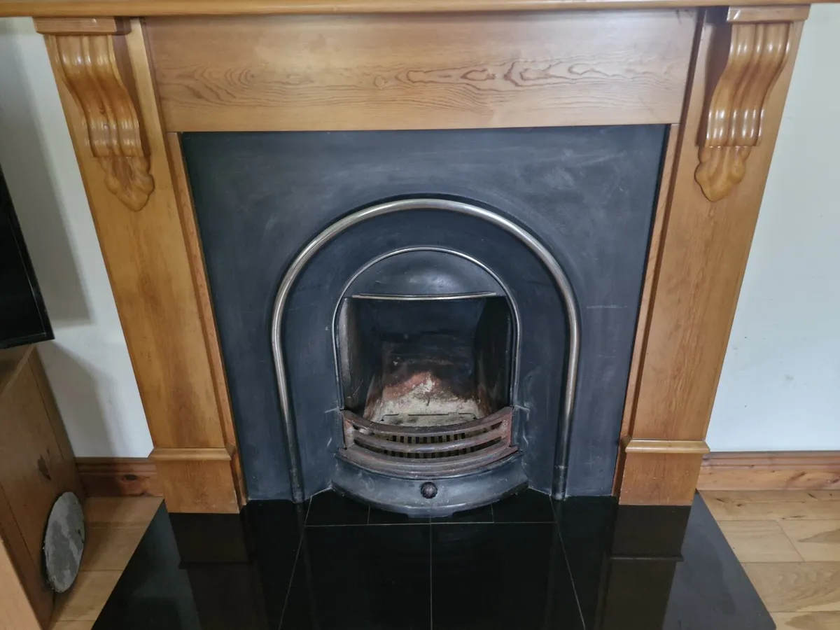 Fireplace surround, insert and hearth - Image 1