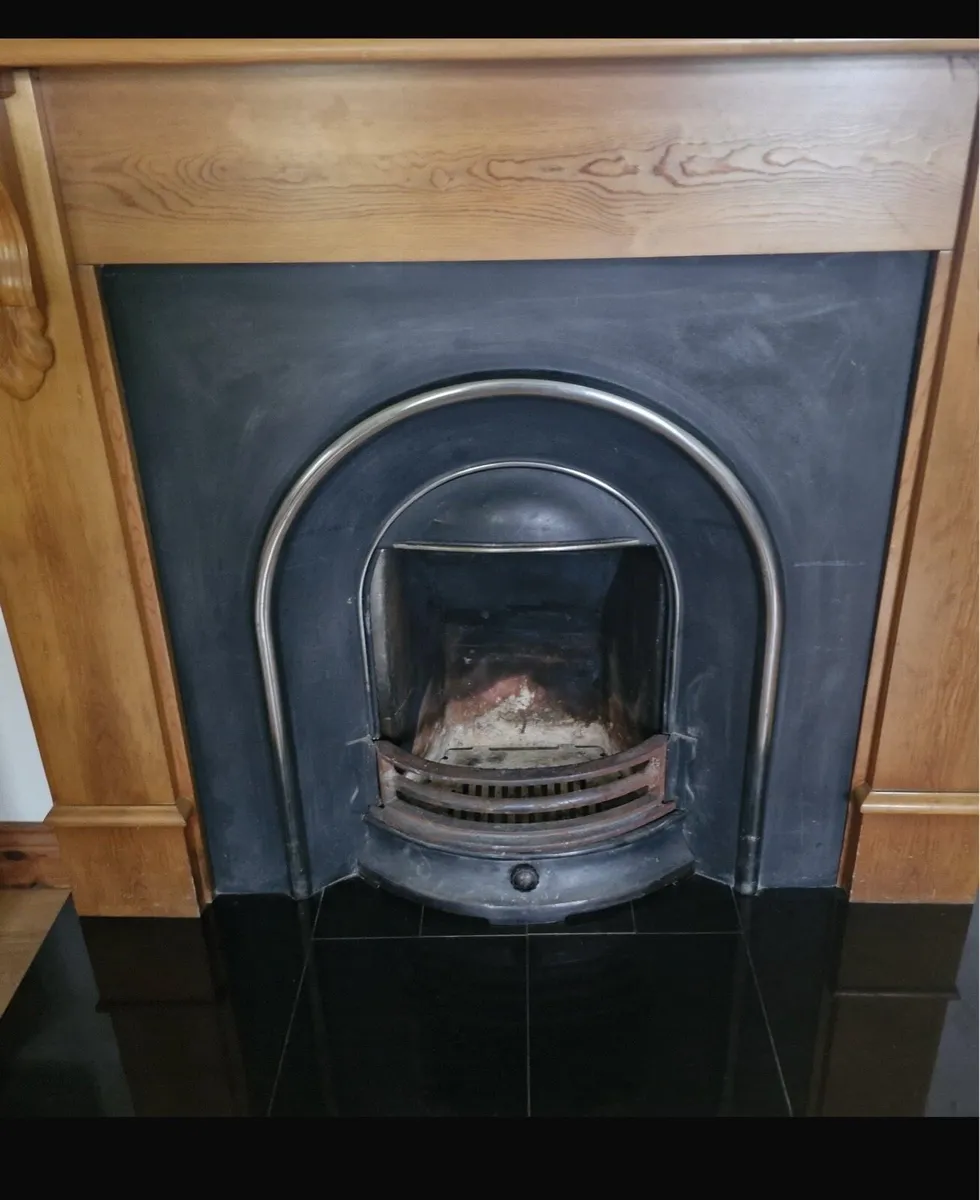 Fireplace surround, insert and hearth - Image 2