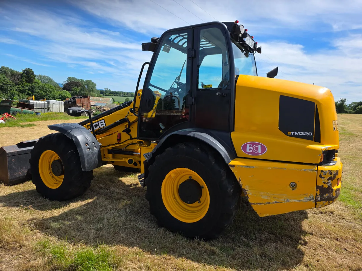 Jcb 320s  no vat - Image 4