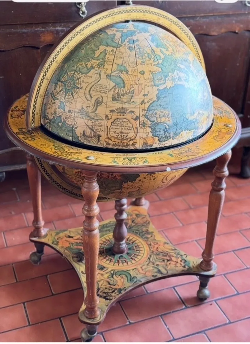 Wine globe - Image 1
