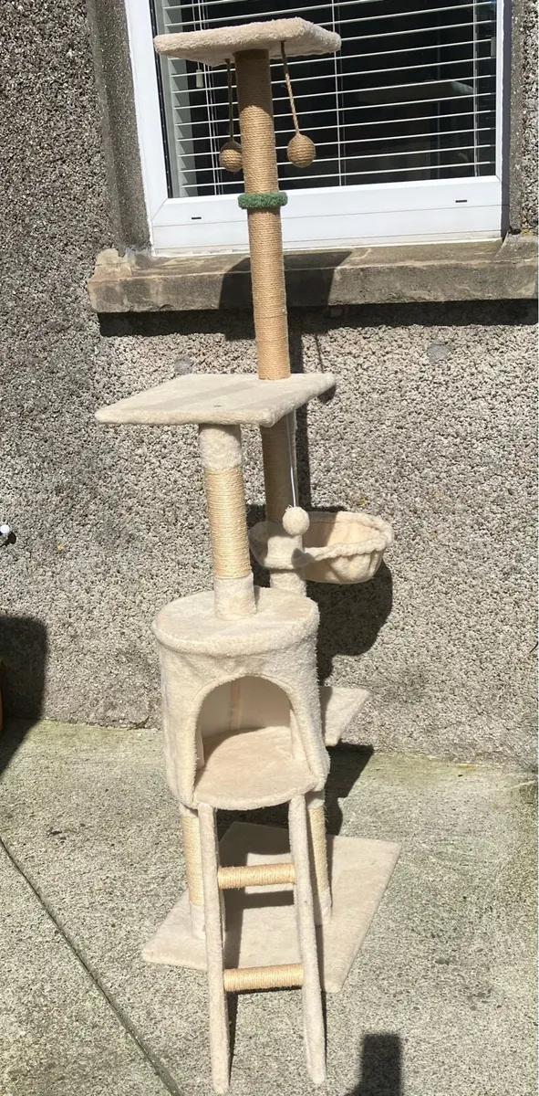 Cat tree - Image 2