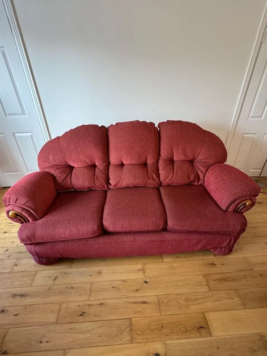 3 Piece Suite - Sofa and 2x Armchairs - Image 1