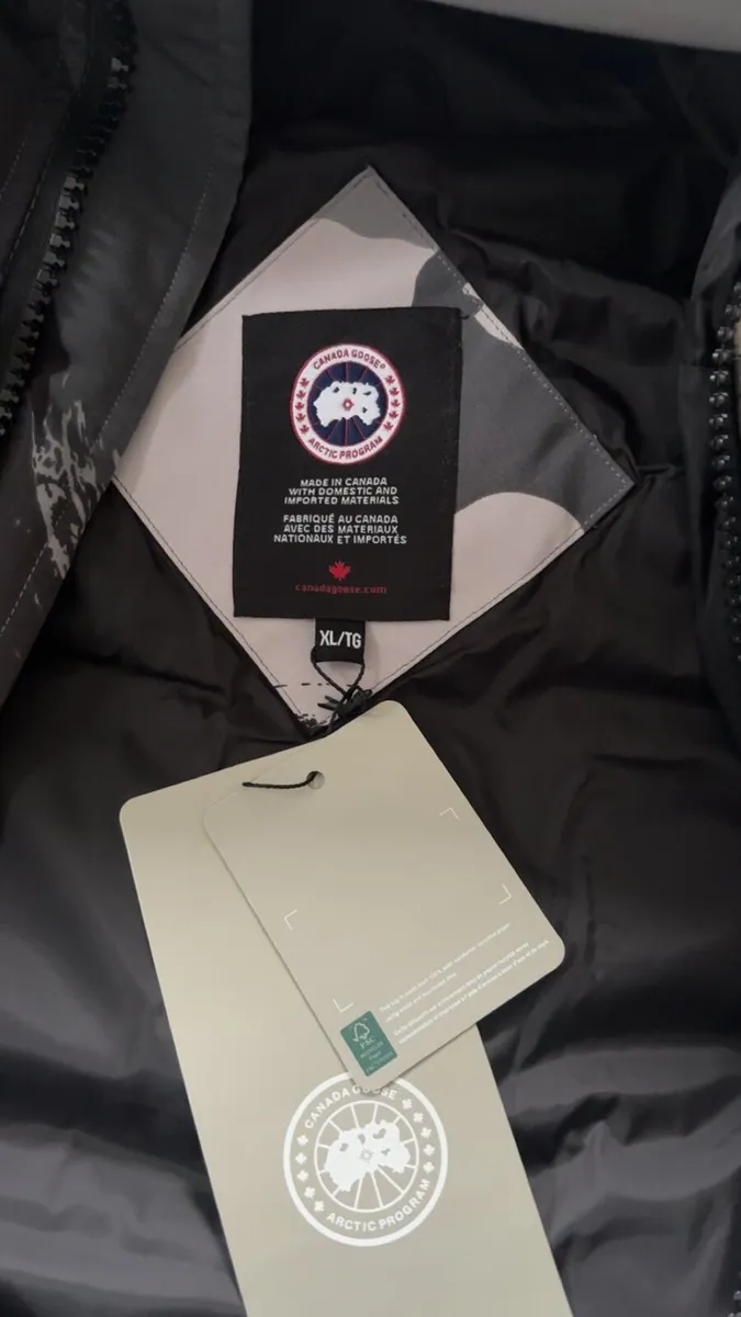 Canada Goose Parka - Image 2