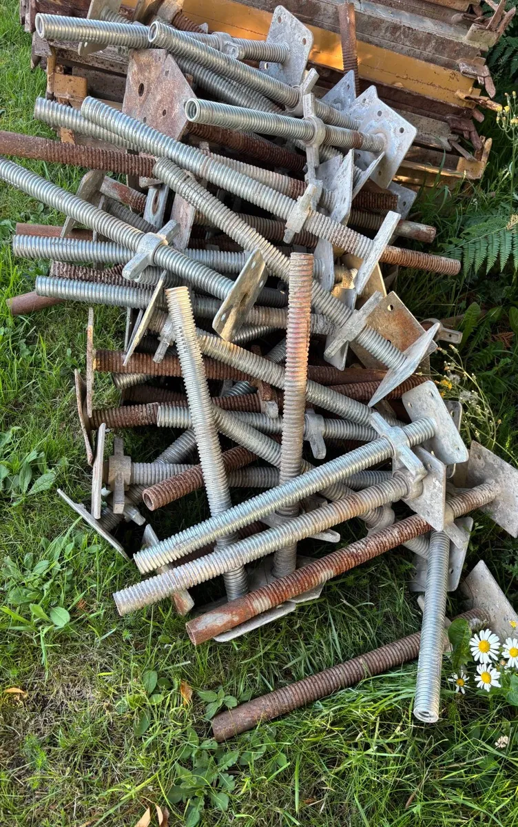 scaffolding - Image 4