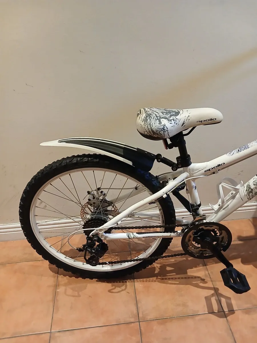 Bicycle - Image 4