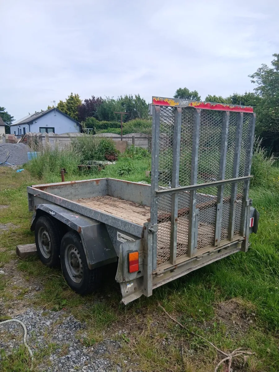 Takeuchi TB216 Digger  1.5 Tonne + Trailer - Image 4