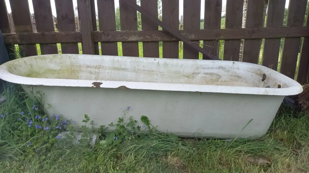 Cast iron Bath