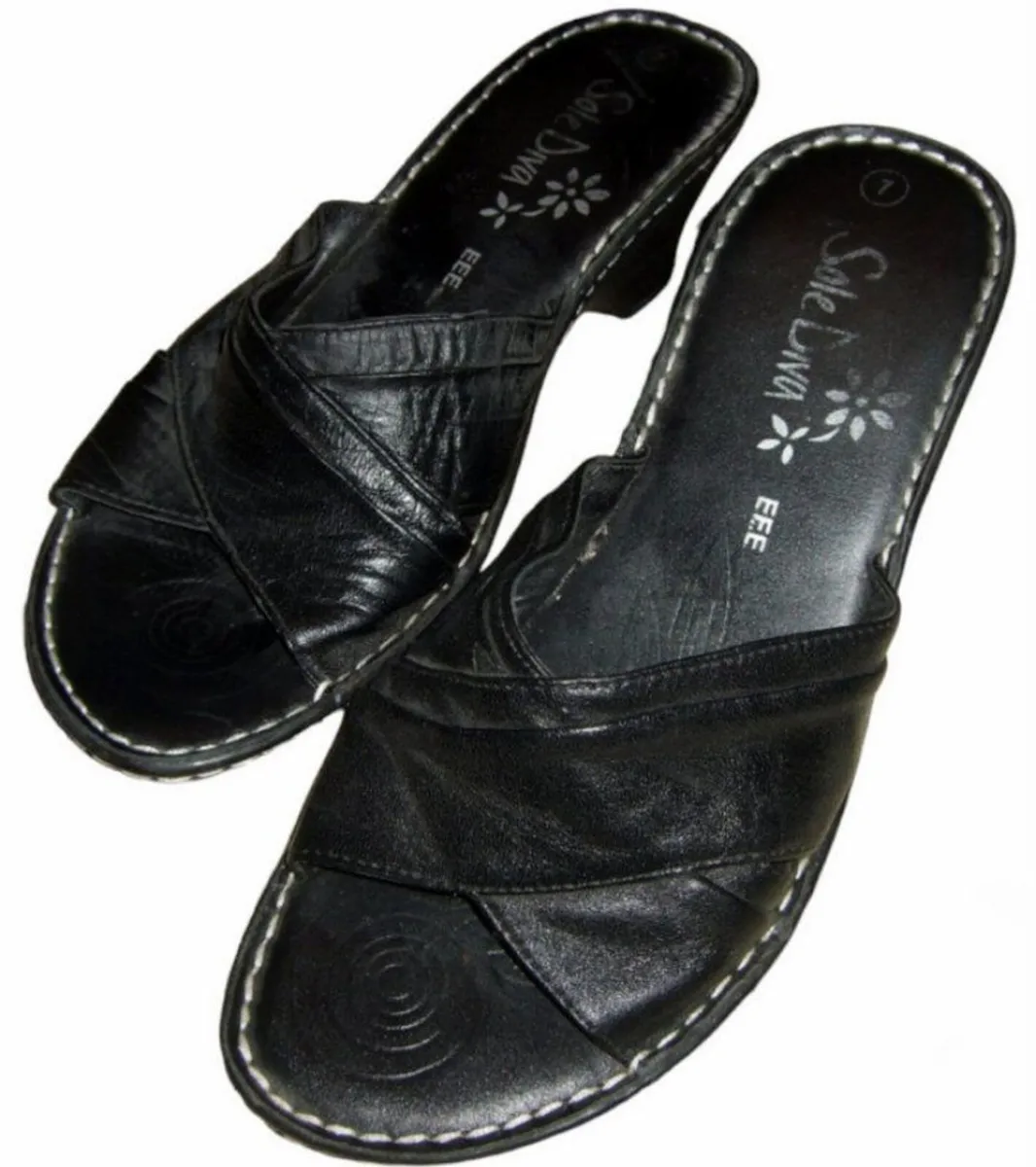 Vintage BNWT Harrods 'Sole Diva' Shoes - Image 1