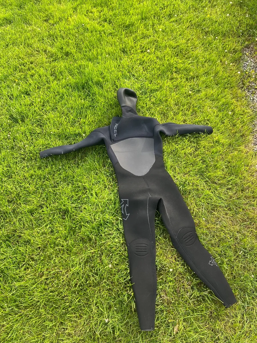 Xcel Infinity Hooded Wetsuit - Image 2