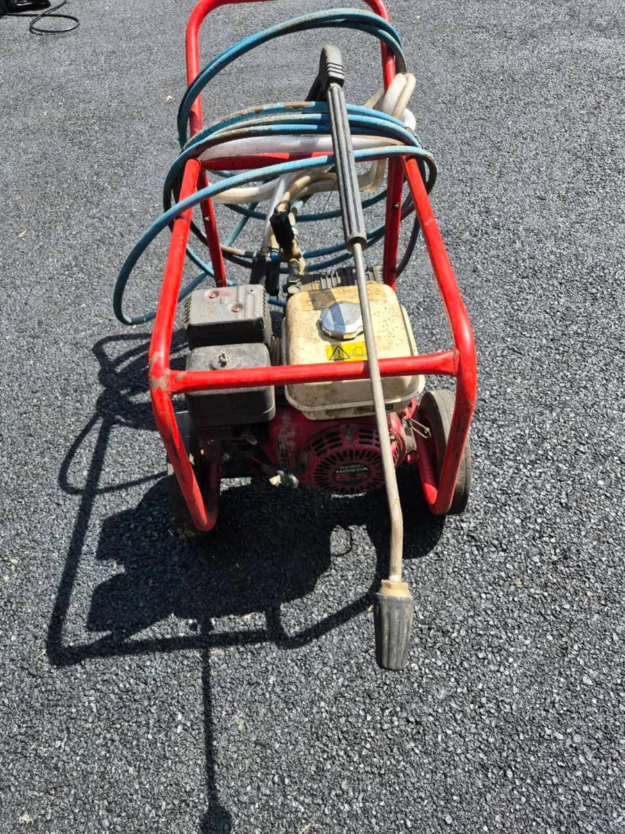Honda Power Washer - Image 1