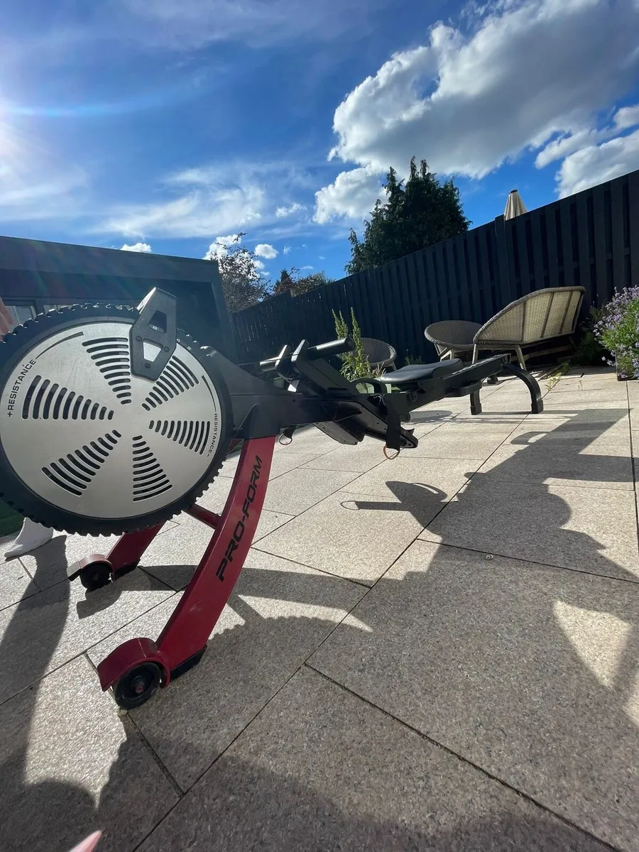 Rowing machine - Image 4