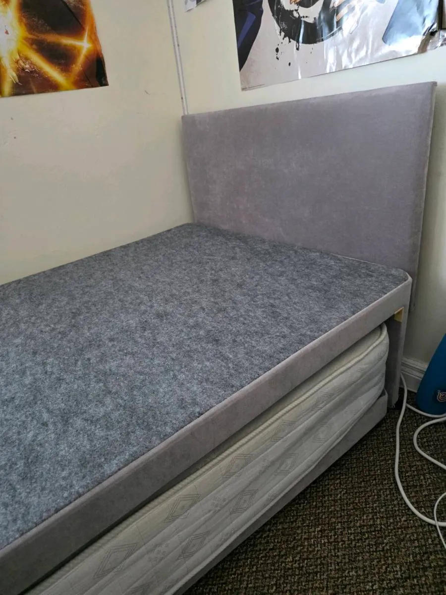 Single bed with headboard with spare bed underneat - Image 1