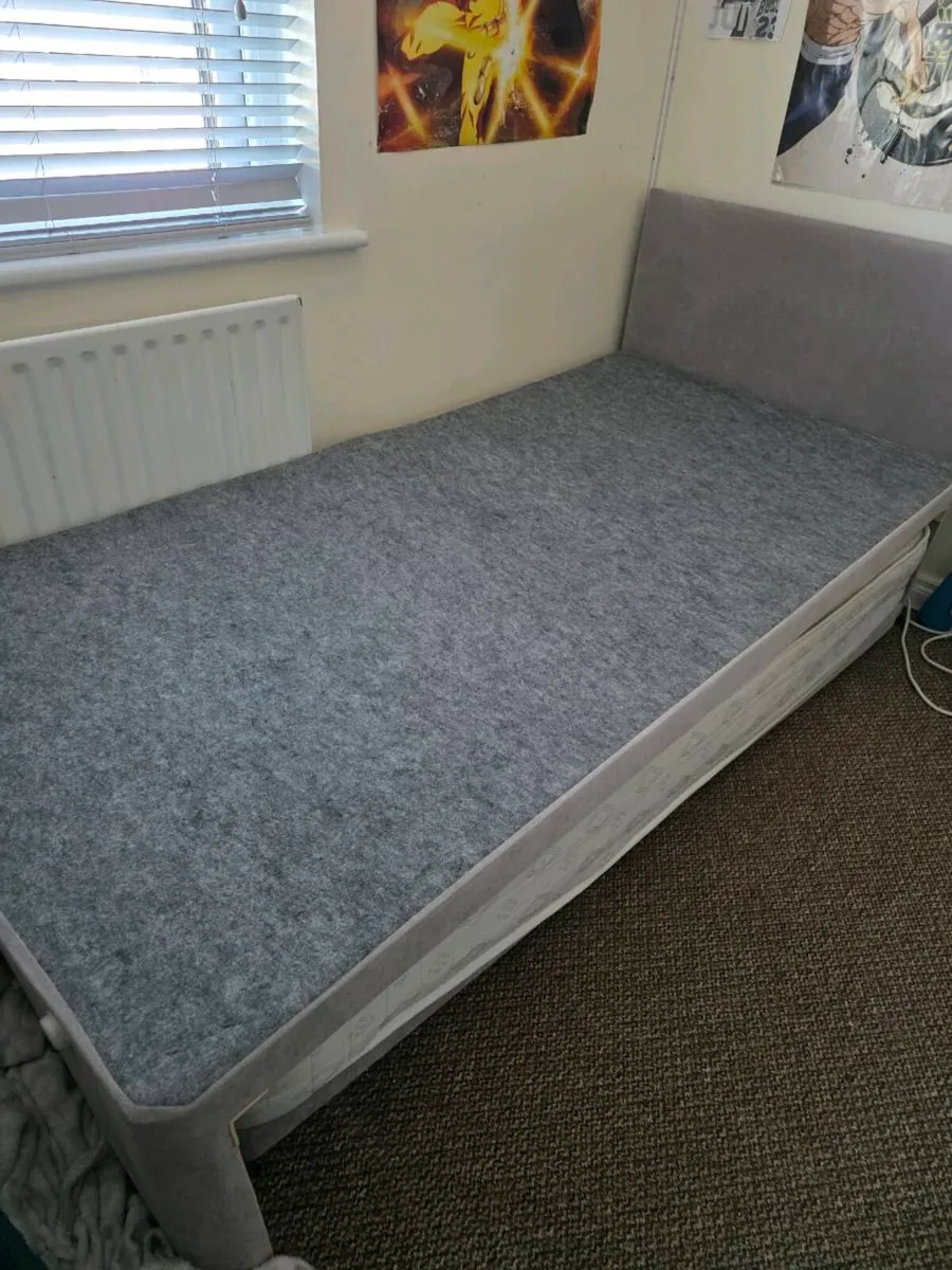 Single bed with headboard with spare bed underneat - Image 2