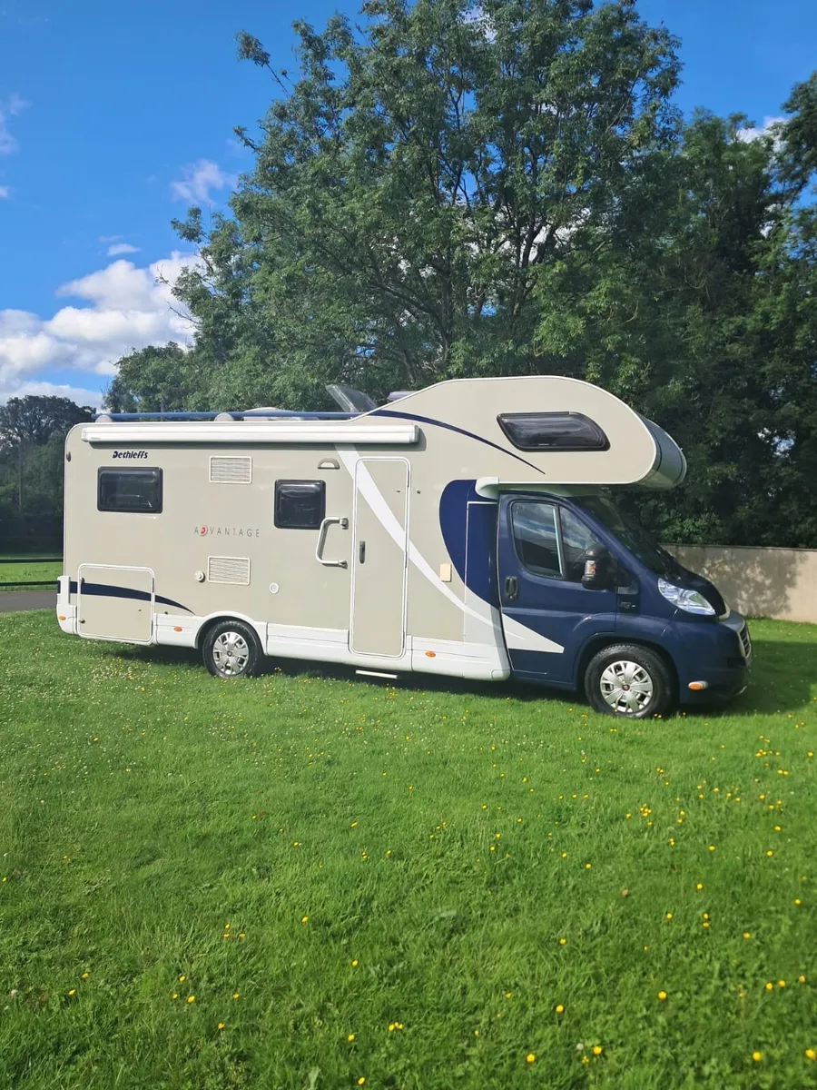Dethleffs Advantage 6 Berth 6 Belts - Image 1