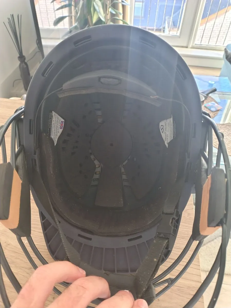 Masuri Elite SS cricket helmet - Image 2